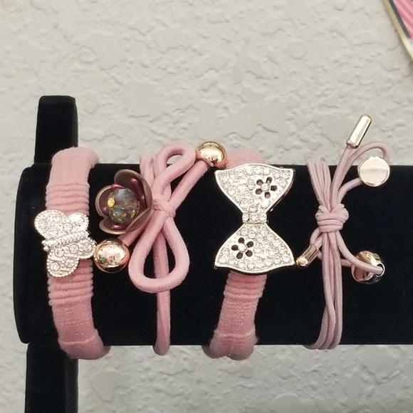 3/30☘️ANTHROPOLOGIE set of 4 Faux Pearl Hair Ties New - Picture 3 of 7